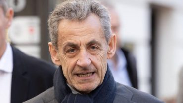 accusent la France actualité politique France Débat société Halal Marine Le Pen Nicolas Sarkozy Religion 