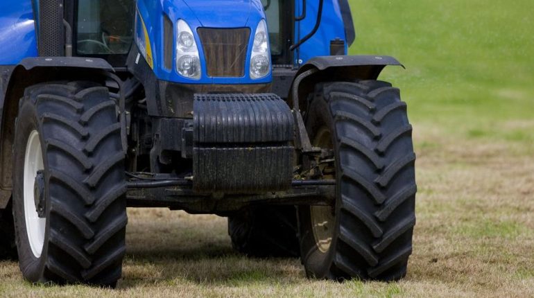 Abandon d'enfant Accident agricole Alimentation Santé Bébé miracle Haute-Loire Tracteur 