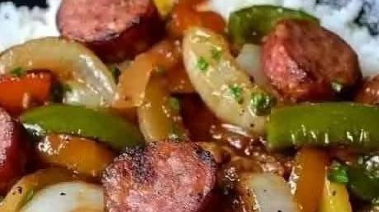 Cuisine facile Cuisson haute température Idée recette Plat unique poivrons Saucisses italiennes 