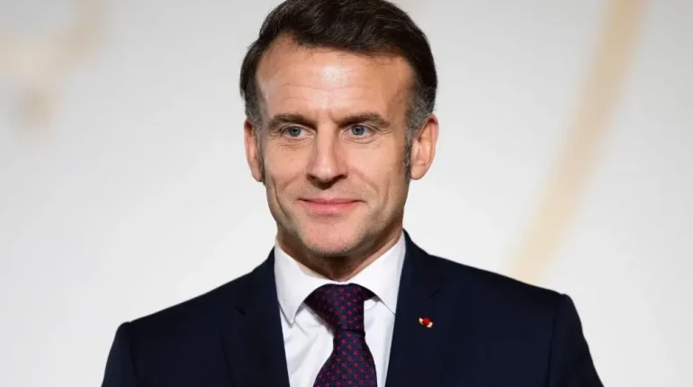 Abus de pouvoir accusent la France actualité politique France Ancien Président Champs-Élysées Emmanuel Macron 