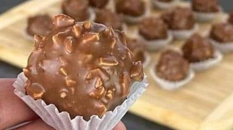 Bienfaits Dattes Dessert sain Dessert sans cuisson Goûter gourmand Recette rapide Truffes au chocolat 