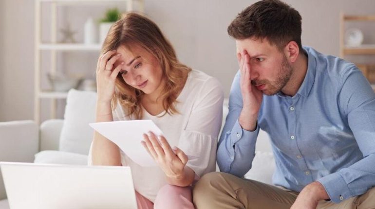 allaité trois enfants Allocations familiales Austérité budgétaire Congé de naissance Familles Majorations 