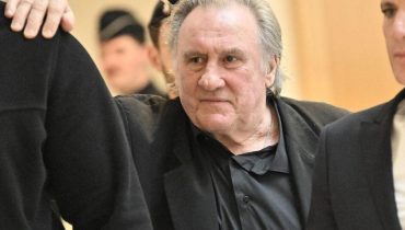 Agression sexuelle cinéma français Gérard Depardieu Jarry témoignages jeu vidéo procès scandale 