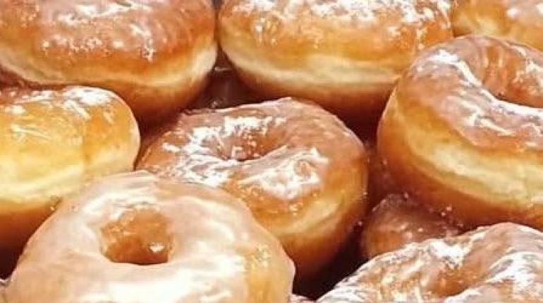 Crème dessert Cuisine américaine Donuts Glaçage Idée recette Pâtisserie 