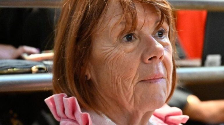 Agression sexuelle Caroline Darian Dîner en famille Gisèle Pélicot injustice procès relation mère-fille 