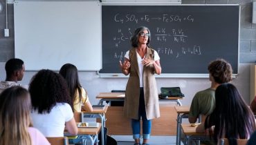 Agression Auto-école Dijon Enseignante violence scolaire 