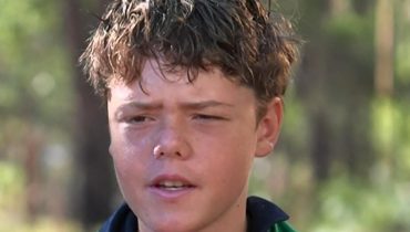 Actes de Courage allergie adolescence Aventure Ce coiffeur australien Dîner en famille Sauvetage 