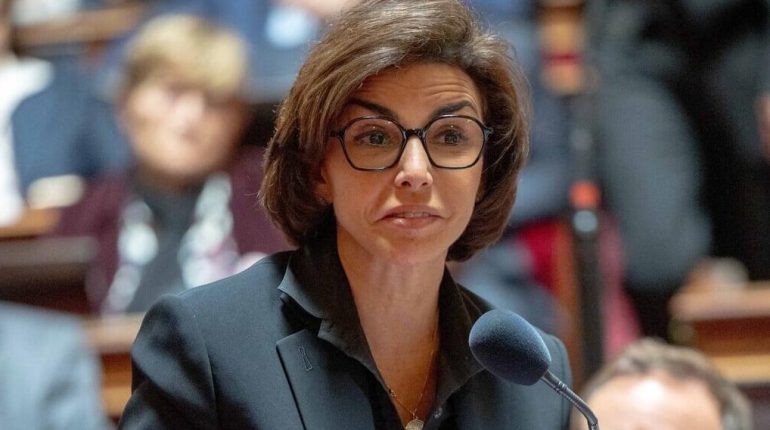 accusent la France actualité politique France Calendrier Islamique Femme voilée Rachida Dati Religion 