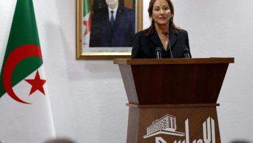 accusent la France Algérie Colonisation dialogue histoire réconciliation Relations franco-algériennes 