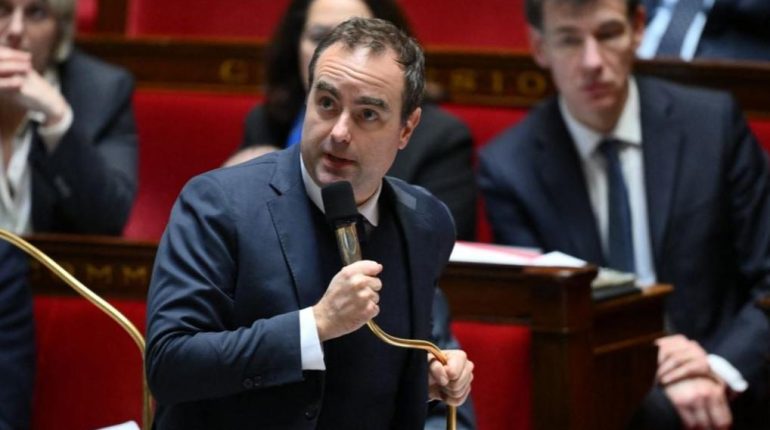 Aide gouvernementale Analyse prix Carburant contrôles de sécurité Distributeurs automatiques Marges 