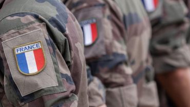 Armée française Carrières européennes Corps des femmes Cumul Emploi-Retraite Défense animale Réserve de chasse Salaires 