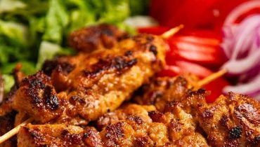 Ailes de poulet Astuce cuisine Brochettes Épices Idées recettes Marinade 