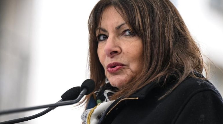 actualité politique France Anne Hidalgo dépenses publiques Élections Emmanuel Grégoire Mairie de Paris 