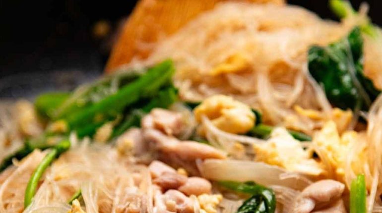 Cuisine asiatique Cuisine thaïlandaise Nouilles de verre plats sautés Recette facile Recette rapide 