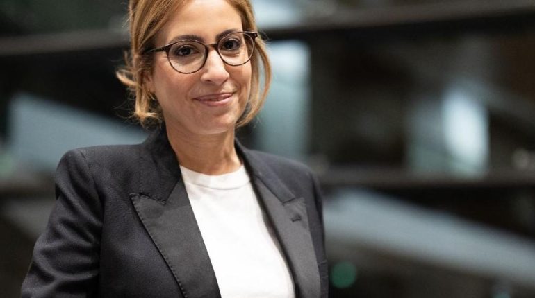 actualité politique France Actualités médias Jean-Baptiste Marteau JT 20h Léa Salamé Miss France 2016 et ses minis tresses collées Raphaël Glucksmann 