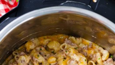 Cheeseburger Instant Pot Macaroni Plat réconfortant Recette rapide 