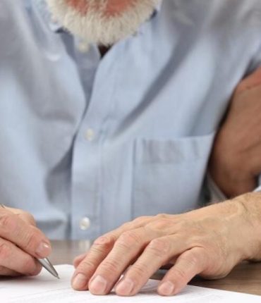 Le Pradet : un habitant de 93 ans lègue 9 millions d&rsquo;euros à sa commune plutôt qu&rsquo;à sa famille, le fils conteste