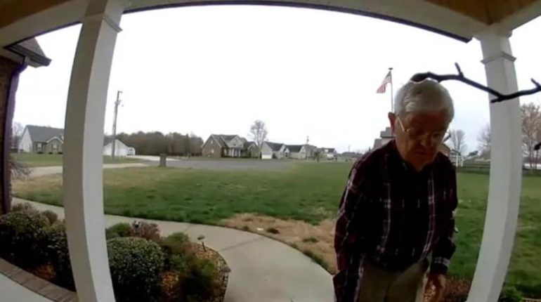 Alimentation Santé Arrêt maladie Assurance retraite Dîner en famille Dons Revenu de solidarité Vieillesse 