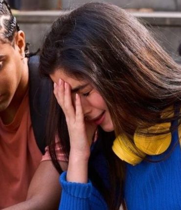 Parcoursup : bachelière à 16 ans avec 15,2 de moyenne, elle essuie 28 refus et dénonce les incohérences du système