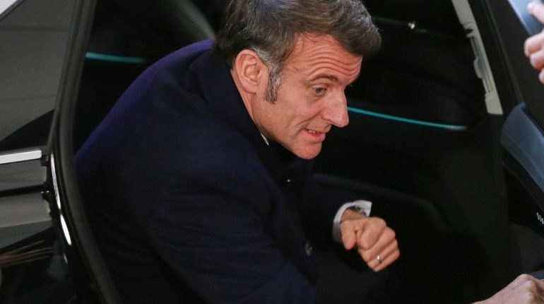 Affaire d'État Conflit Agriculteur Fiscalité Pétrole Pouvoir d'achat Prix carburant 