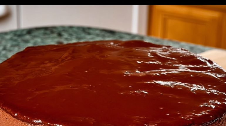 Desserts Gâteau au chocolat Mousse au chocolat Pâtisserie Recette facile Sans gélatine 