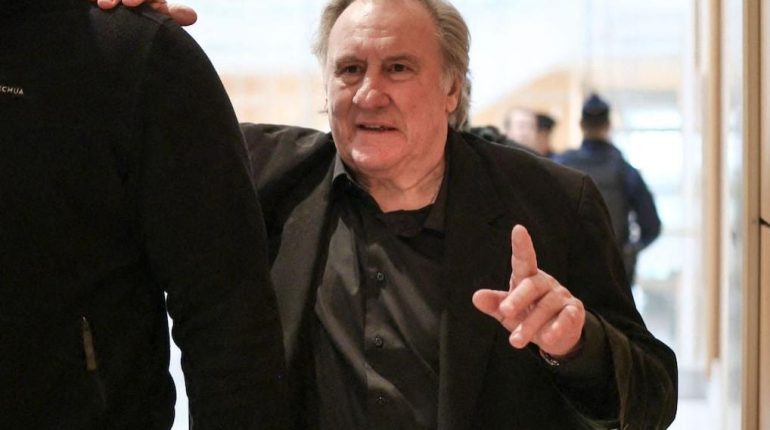 Actualités people Assurance voyage Dubaï Gérard Depardieu Hôtels de luxe People français 