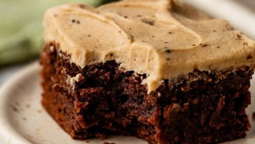 Barres chocolatées Brownies Crème dessert Guinness Idée recette Saint-Patrick 