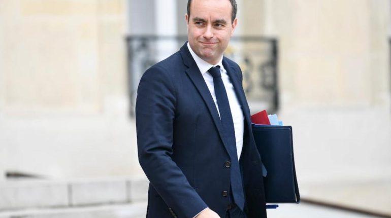 Accès au logement Aides au logement Allocations Anti-cafard Désinformation Financement retraites 