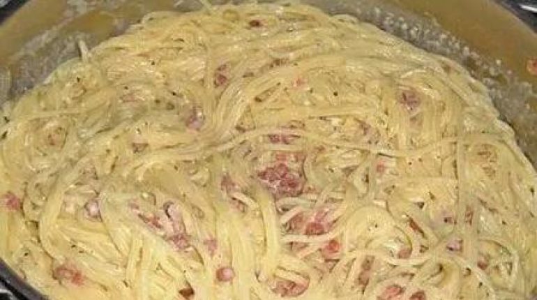 Carbonara Cuisine facile Cuisson des pâtes Recette rapide Saumon fumé Spaghetti 