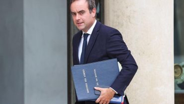 Assurance retraite Financement retraites Minimum contributif pensions comparatives Réforme des retraites Revalorisation retraite 