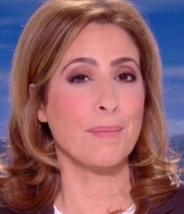 Léa Salamé au 20 Heures de France 2 : Jean-Baptiste Marteau assurera l&rsquo;intérim si Raphaël Glucksmann se présente en 2027