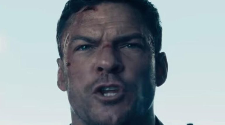 Action Citoyenne Alan Ritchson Documentaire Netflix films Invasion extraterrestre Science-fiction 