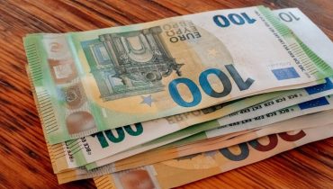 accusent la France Argent de poche Banque de France Comptes bancaires Finances personnelles Livret d'Épargne Populaire 