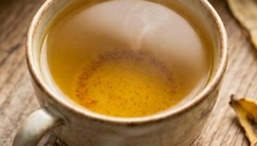 Infusion Banane-Goyave-Curcuma : La Tisane Bien-Être des Traditions Naturelles