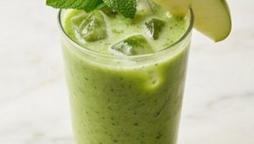 Smoothie Concombre Pomme Menthe : La Boisson Verte qui Apaise le Ventre