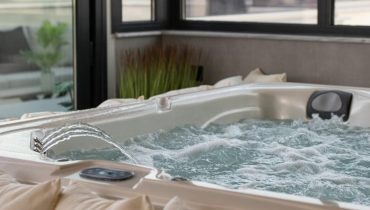 Abandon d'enfant accident au lieu d'aller à l'hôtel Cinéma Italien Code de la sécurité sociale Jacuzzi 