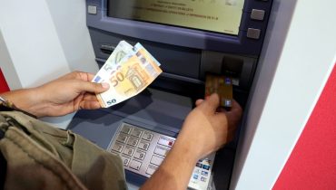 1er mai : vos virements SEPA bloqués jusqu'au lundi 4 mai