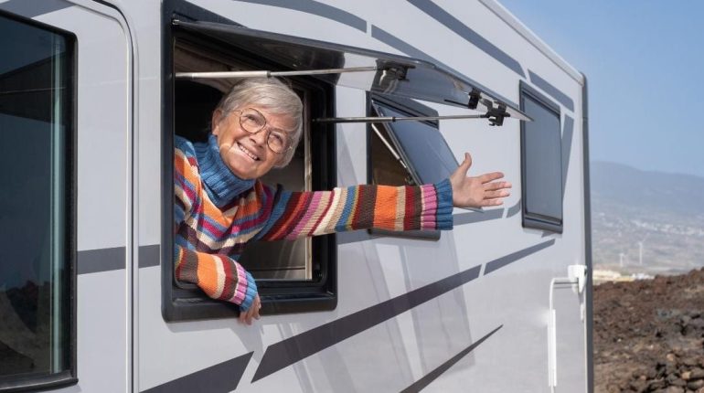 Assurance retraite Assurance voyage Aventure Camping-car inspiration Réalisation de soi Vieillesse 