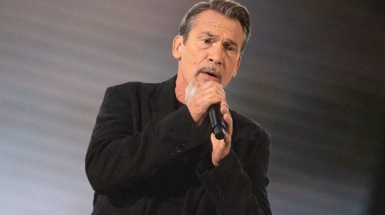 Actualités musique Alimentation Santé Concerts Florent Pagny Report de tournée 