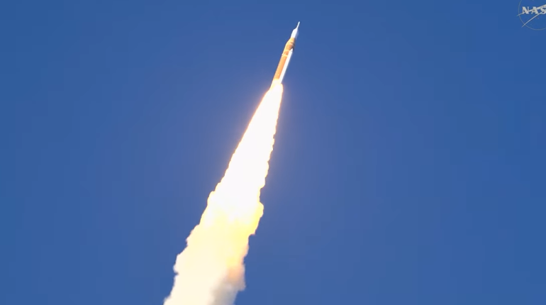 Chine Course à la Lune Espace cislunaire États-Unis Exploration spatiale Géopolitique spatiale Technologie spatiale 