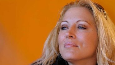 12 célébrités qui ont pu se réincarner sans même s’en rendre compte Abolition peine de mort Actualités animales Alexia Laroche-Joubert Loana Obsèques 