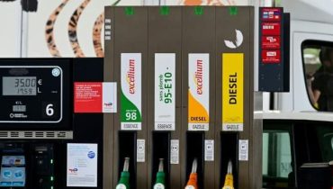 Aide gouvernementale Attaques iraniennes Économie d'eau États-Unis inflation Pétrole Prix carburants 