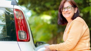 accusent la France Mobilité électrique Peugeot Renault Frégate Transition écologique Ventes automobiles Voitures électriques 