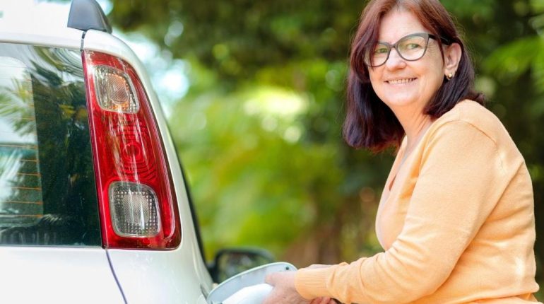 accusent la France Mobilité électrique Peugeot Renault Frégate Transition écologique Ventes automobiles Voitures électriques 