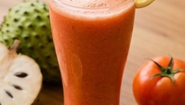 boisson-corossol-et-tomate-le-jus-vitamine-a-prepa cover