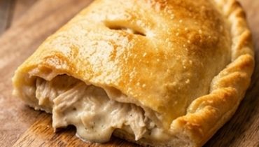 calzones-chicken-alfredo-a-l-air-fryer-croustillan cover