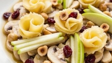 ceviche-de-champignons-pomme-verte-et-tete-de-moin cover