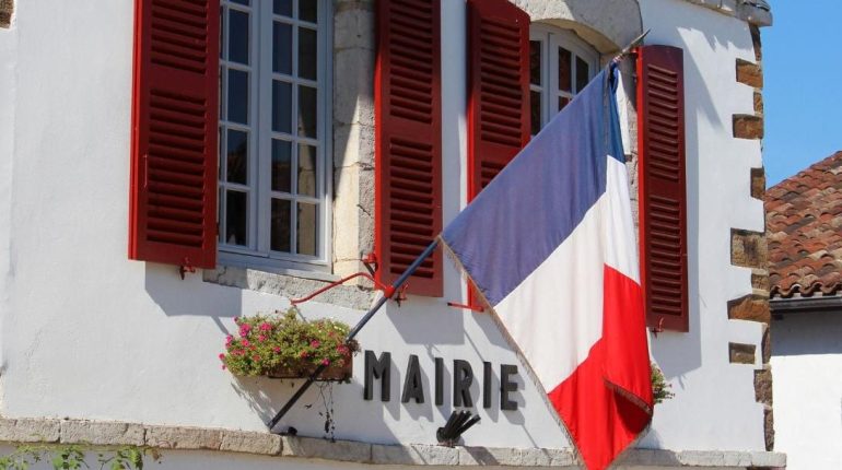 Abus de faiblesse alimentation variee Droit des successions Héritage Pradet Succession politique 