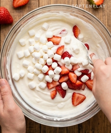 Pourquoi je ne coupe plus jamais mes fraises en gros morceaux