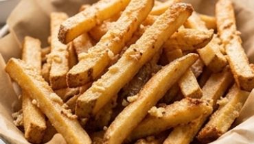 frites-au-four-ail-et-parmesan-croustillantes-parf cover